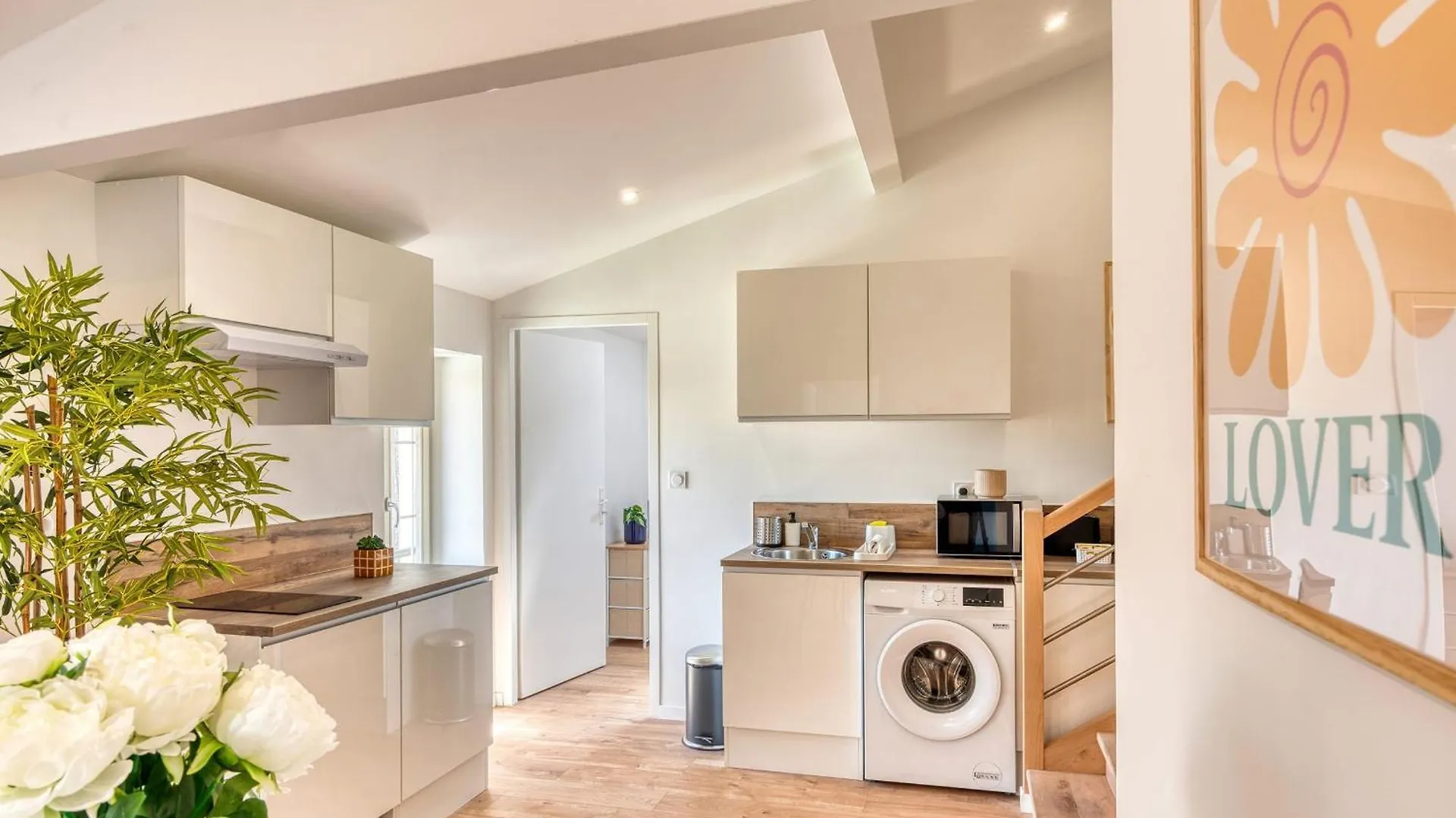Le Pastel - Cosy Appart - Metro B - 1 A 4 Personnes Oullins 0*,
